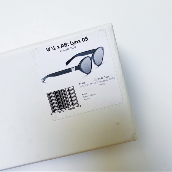 Westward Leaning Black Sunglasses - Picture 11 of 12